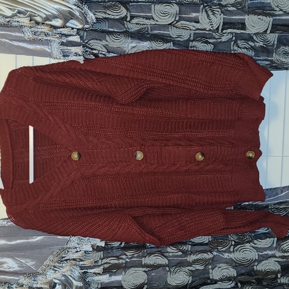 Burgandy Cardigan.  PTP is 27. - Picture 3 of 10